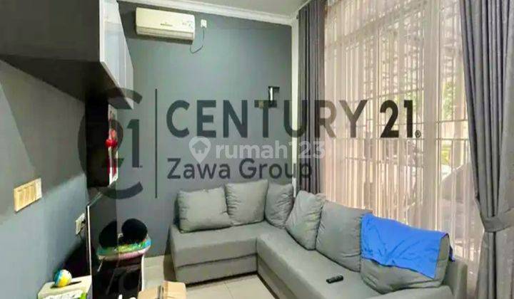 Dijual Rumah Green Lake City Hadap Selatan Semi Furnished 2 Lantai - 3BR+1 (T/B 90 m² / 125 m²) Shm, 2.350m, Cengkareng, Jakarta Barat 1