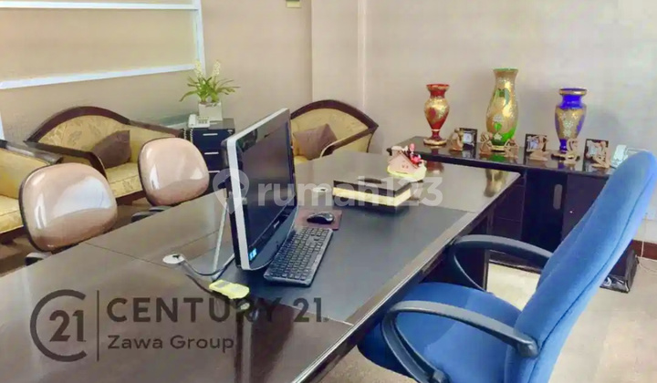 For Rent: 4-Storey GSA Shop House Fully Furnished Office - Land Area 75 m² / Building Area 300 m², 650 Million/Year, Central Park, West Jakarta 2