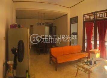 Dijual Murah Rumah 2 Lantai Kebayoran Lama - 4Br+1 (T/B 168 M² / 200 M²) Shm, 3.3M, Kebayoran Lama, Jakarta Selatan 1