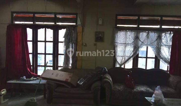 Dijual Murah Rumah Tua Hitung Tanah Di Pegadungan - T/B 210 m² / 125 m², Shm, 800 Juta, Kalideres, Jakarta Barat 2