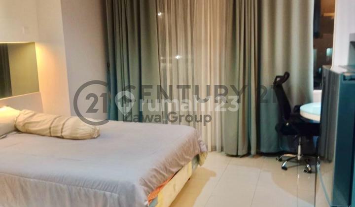 Cheap Rental Royal Mediterania Garden Apartment - Studio (28 m²) Furnished, Lavender Tower, Middle Floor, 57 Million/Year, Tanjung Duren, West Jakarta