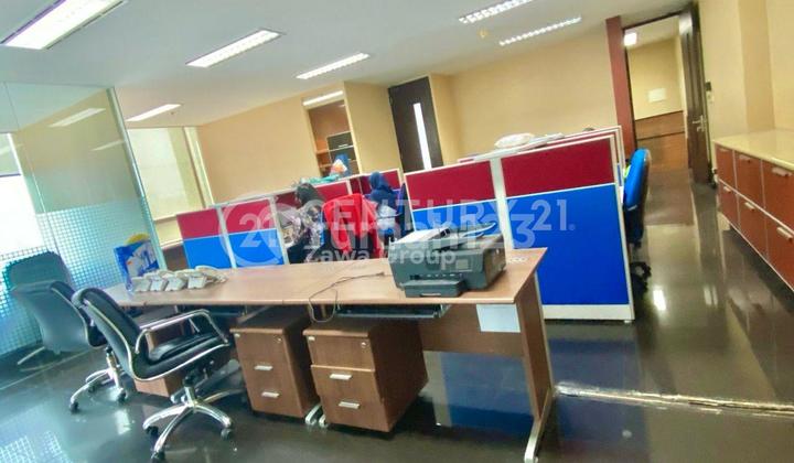 Dijual Murah Office 8 @Senopati - Luas 170 m², Unfurnished, Middle Floor, SHGB, 9.5 M, Kebayoran Baru, Jakarta Selatan 2