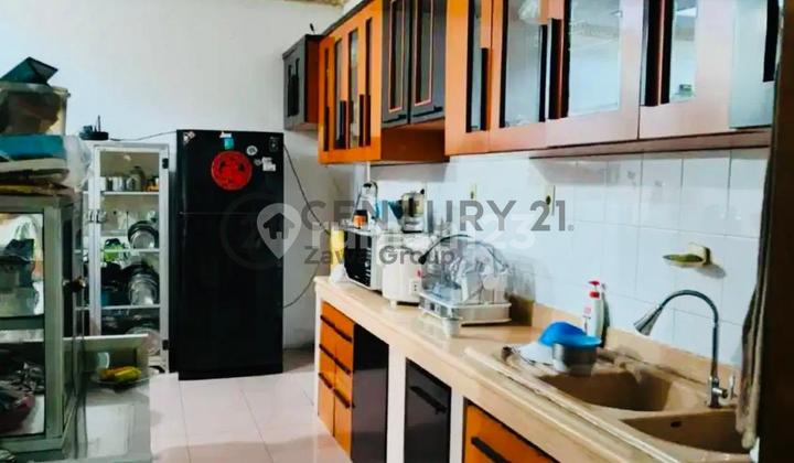 For Sale Cheap Sunter Paradise 2 House - 5BR+1 (Land/Building 200 m² / 250 m²) Freehold Certificate, 5.1 Billion, Tanjung Priok, North Jakarta For Sale Cheap Sunter Paradise 2 House - 5BR+1 (Land/Building 200 m² / 250 m²) Freehold Certificate, 5.1 Billion, Tanjung Priok, North Jakarta