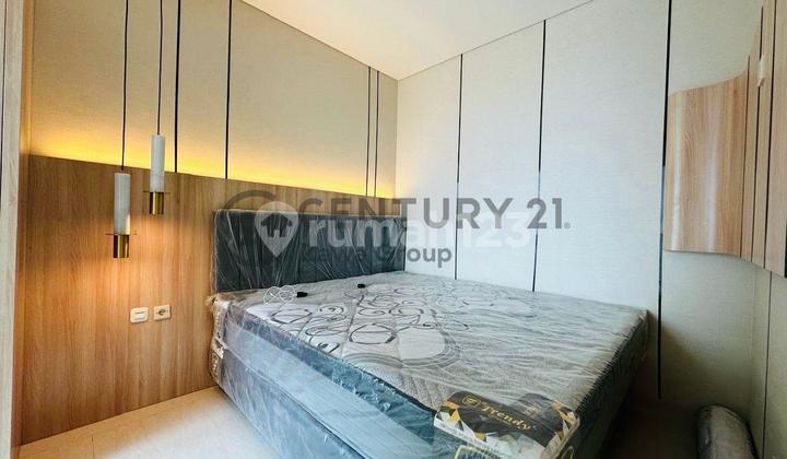 For Sale Grand Madison Apartment - 2BR (58.3 m²) Newly Renovated Furnished, High Floor - 2.8 Billion, Central Park, West Jakarta