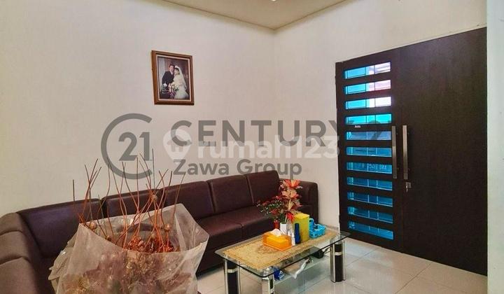 Dijual Rumah Duri Kepa 2.5 Lantai - 3BR (T/B 120 m² / 196 m²) SHM, 3 M, Kebon Jeruk, Jakarta Barat