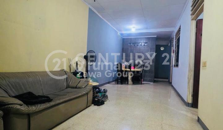 Dijual Cepat Rumah Jelambar Dalam Kompleks 1.5 Lantai - 4Br+1 (T/B 129 M² / 150 M²) SHM, 2.5 M, Grogol Petamburan, Jakarta Barat 2