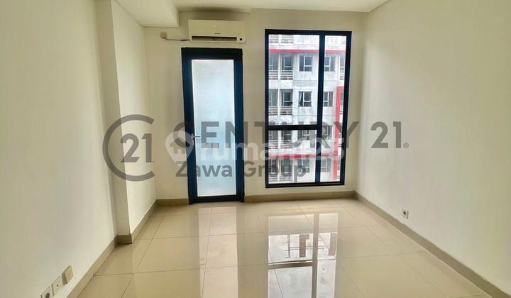 Monroe Jababeka Apartment for Sale Cheap - Studio (21 m²) Unfurnished, Low Floor, Pool View, 350 Million, Jababeka, Cikarang