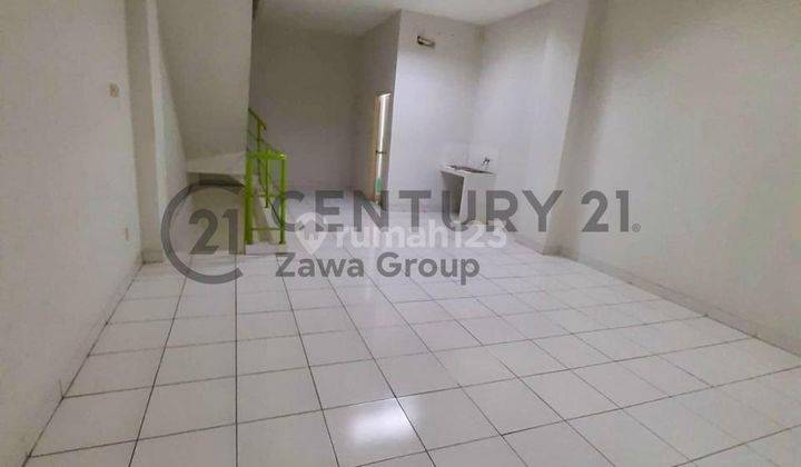 Dijual Murah Ruko Ratu Kemuning Taman Ratu Raya 3 Lantai - T/B 111 m² / 352 m², Shgb, 7.7 M, Kebon Jeruk, Jakarta Barat 2