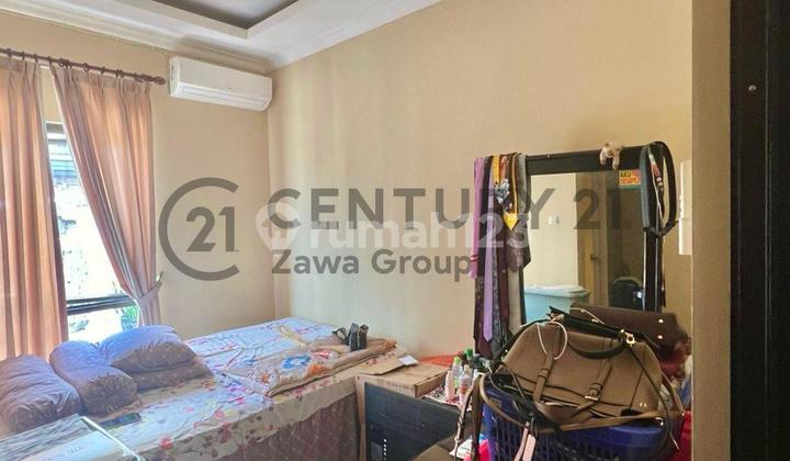 Dijual Murah Rumah Komplek Unilever 2 Lantai - 4Br (T/B 119 M² / 106 M²) SHM, 2.2 M, Kembangan, Jakarta Barat 2