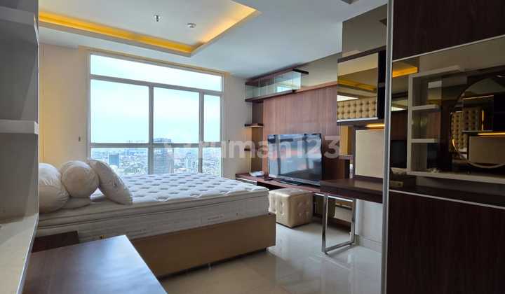 Central Park Furnished Beautiful Apartment in Podomoro City, West Jakarta 2