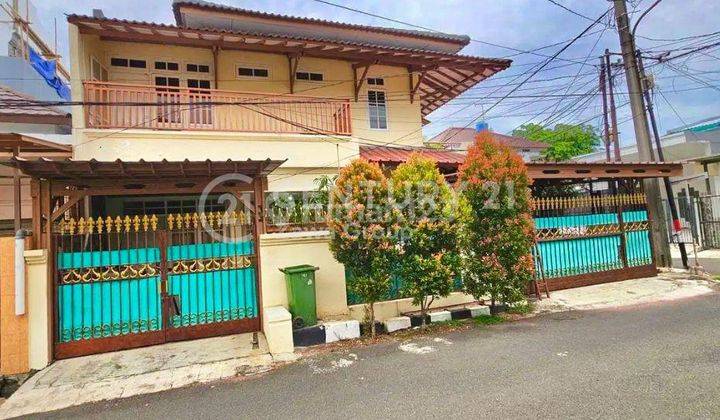 Dijual Rumah Hook 2 Lantai Pulo Asem 7BR T B 190 m² 250 M² Shm, 4.5 M, Pulo Gadung, Jakarta Timur 2