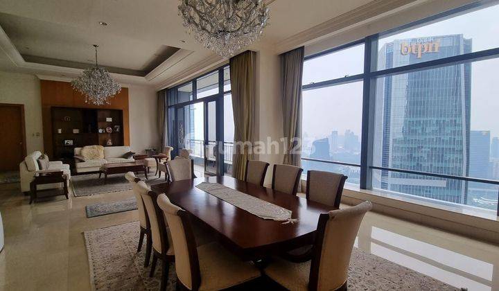 Airlangga Apartemen 440m2 4 KT semi furnished 2