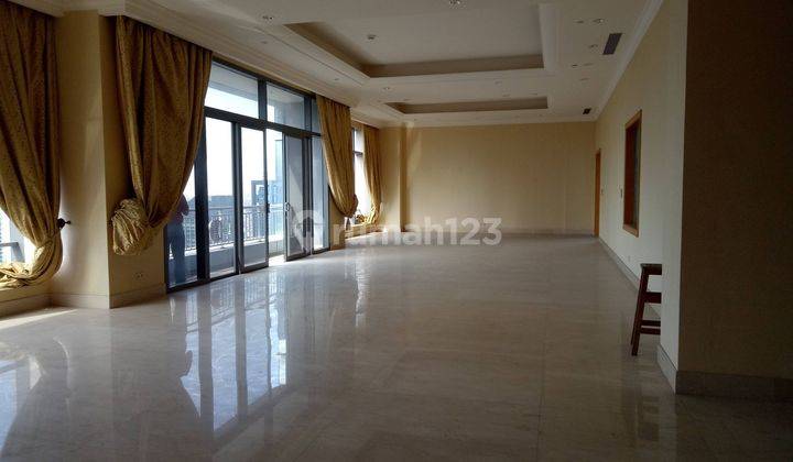 Apartemen Airlangga  Mega Kuningan  880m2  dijual semi furnished 2