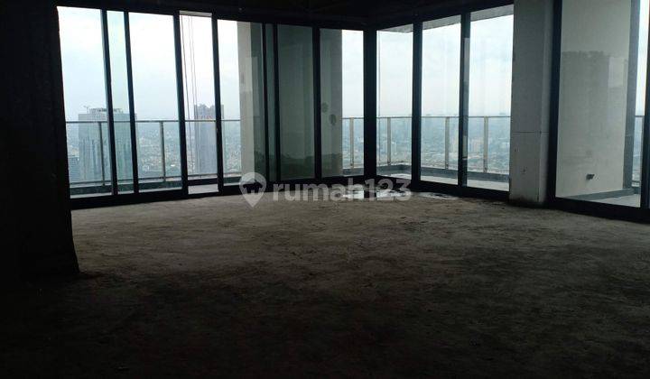 Apartemen Regent Residences 510m2 with private pool kondisi bare 2