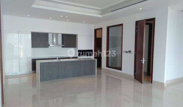 Apartemen Regent Residences 3 Kamar Tidur Baru Semi Furnished 251m2 2