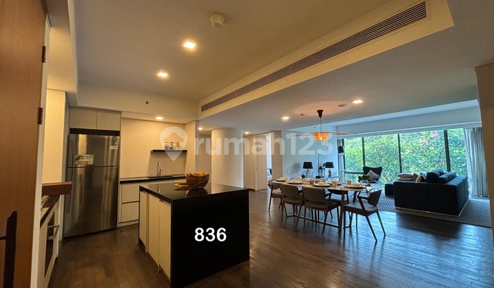 For sale: Verde One 3 bedrooms, area 310 M2, furnished.