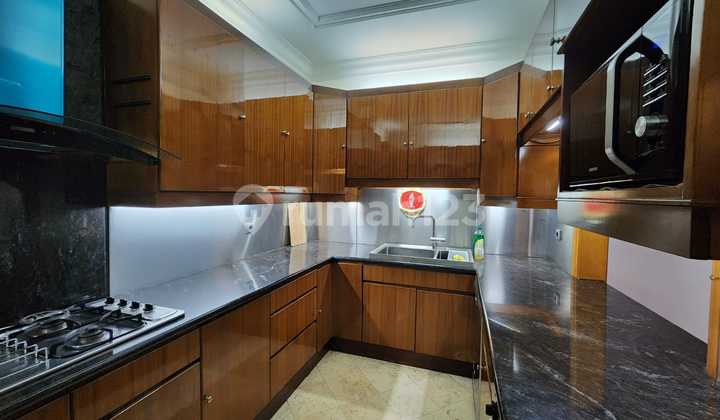 Disewakan Apartemen Sailendra 4Br Luas 333 Sqm 2
