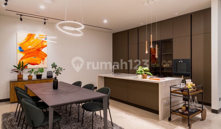 Dijual The Pakubuwono Menteng 3 BR Luas 260 m2 2