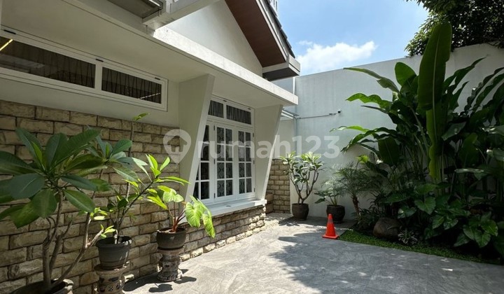 Dijual Rumah 2 br lt 511 m2 lb 200 m2 , Kebon Sirih , Jakarta pusat 2