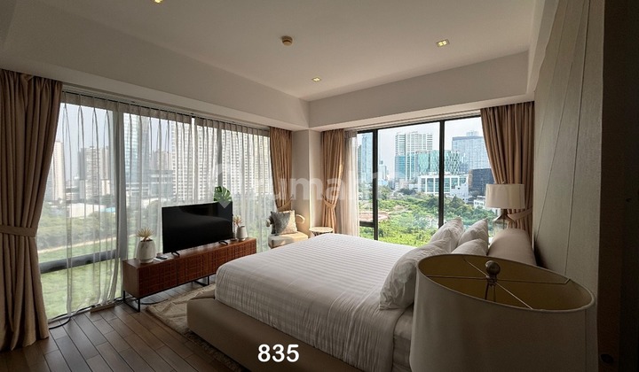 Dijual Verde One 3 Br Luas 380 M2 Furnish