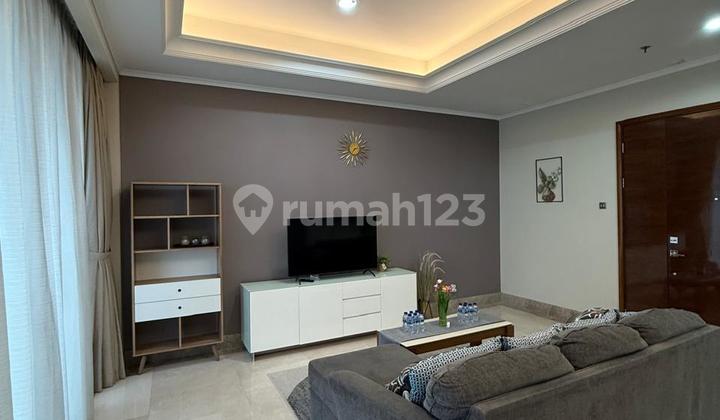 Disewakan District 8 Scbd 4 Br Luas 228 M2 Furnish