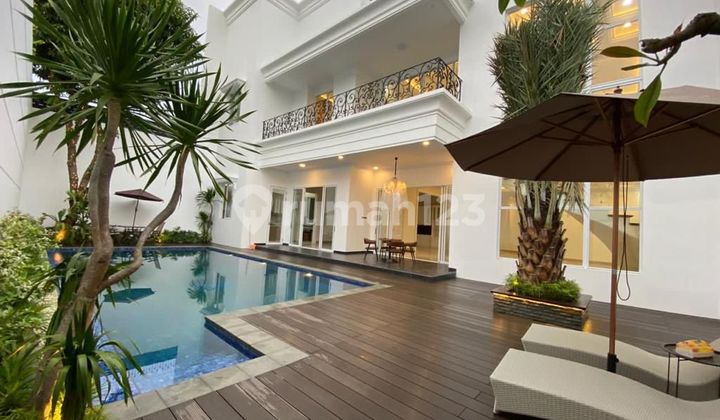 Dijual Rumah Mewah Kawasan Elite Pondok Indah Jakarta Selatan