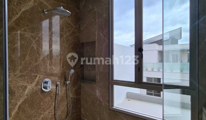 Disewa Rumah Golf Island 8x25m Pantai Indah.kapuk 2