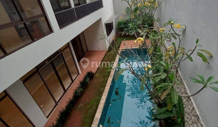 For Rent Townhouse Besar 2Lantai Di Pondok Indah Jakarta Selatan 2