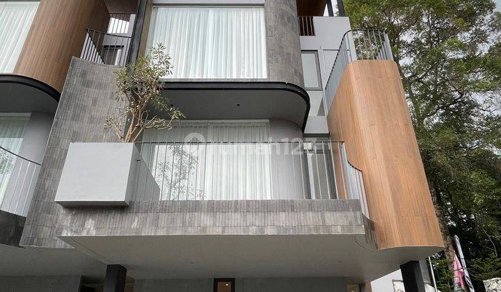 Dijual Rumah Modern 2Lantai Di Kemang Jakarta Selatan 1