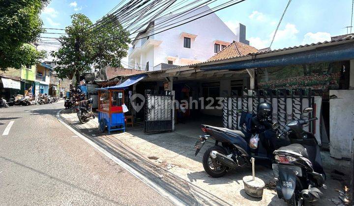 Rumah Hitung Tanah Area Komersil Karbela Setiabudi Jalan 2 Mobil 2