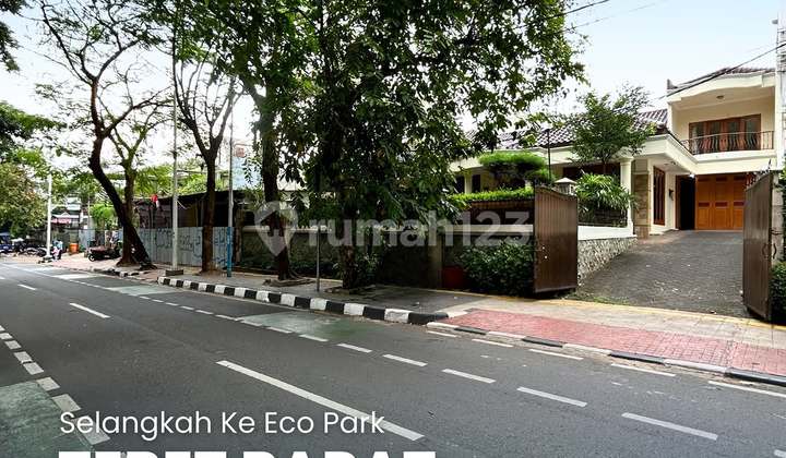 Luxury House Ready to Live In Main Road Access