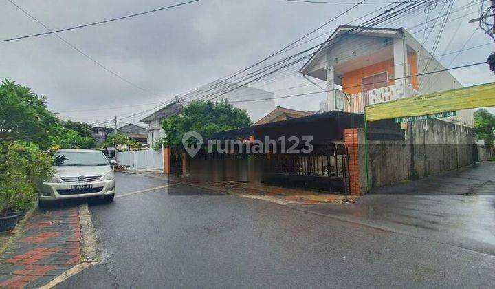 Rumah Lama Hitung Tanah Area Tebet Jalan 3 Mobil  1