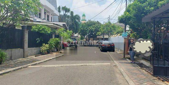 Rumah Lama Hitung Tanah Area Tebet Jalan 3 Mobil  2