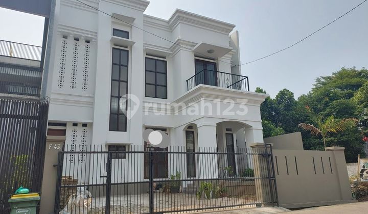 Rumah Bagus Siap Huni di Perumahan Lebak Bulus 