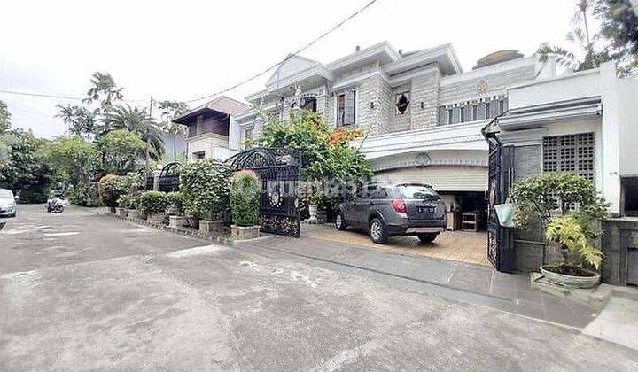 Rumah Mewah nan Asri di Cipete selatan 1