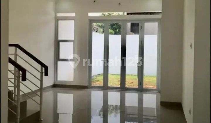 Nice House in a Luxury Complex Pondok Labu 2
