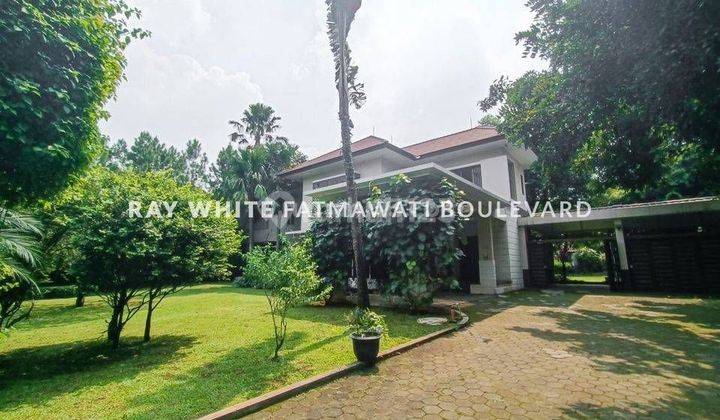 Rumah Besar Luas Suasana Alla Villa Tropis yang Tenang Asri  dan Nyaman 1