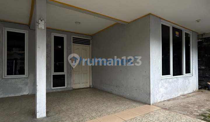 For Sale Fast! Ready-to-Occupy Tebet Boarding House, 1-Car Access Road 2