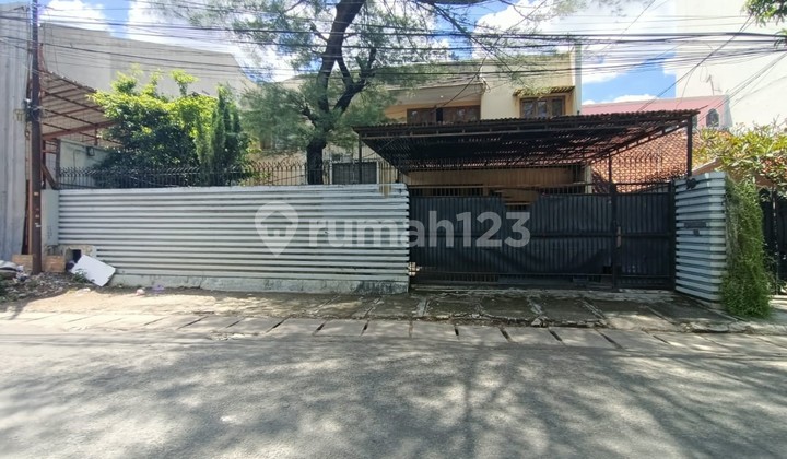 For Sale Quick! 2-Story Ready-to-Occupy House in Kalibata Area For Sale Quick! 2-Story Ready-to-Occupy House in Kalibata Area