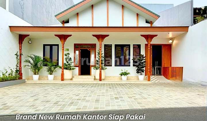 Di Jual Brand New Rumah Kantor | Kebayoran Baru