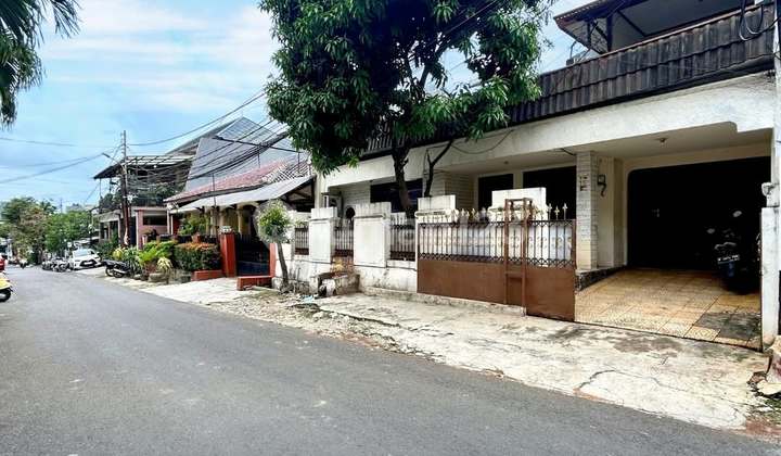 Dijual.cepat !! Rumah Siap Huni Jalan 2 Mobil