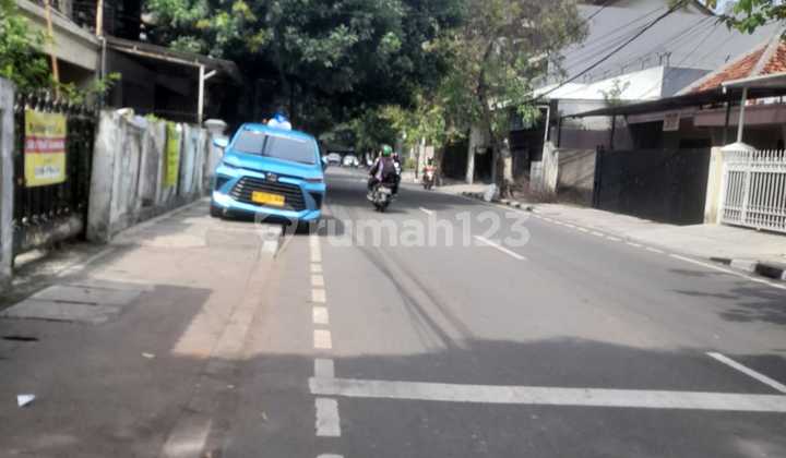 Rumah Setiabudi Hitung Tanah Akses Jalan 2 Mobil 