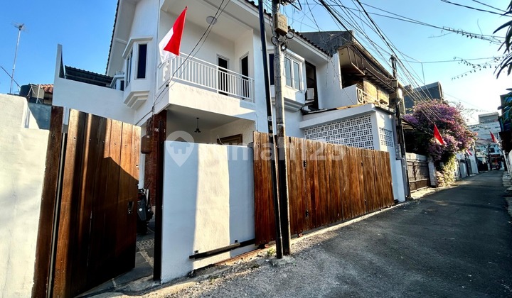 Dijual Cepat.!! Rumah Tebet Siap Huni Jalan 1 Mobil