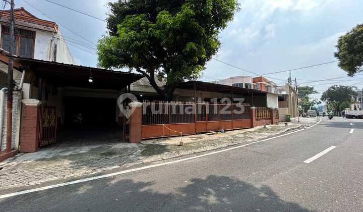 Rumah Tebet Barat Siap Huni Akses Jalan 3 Mobil