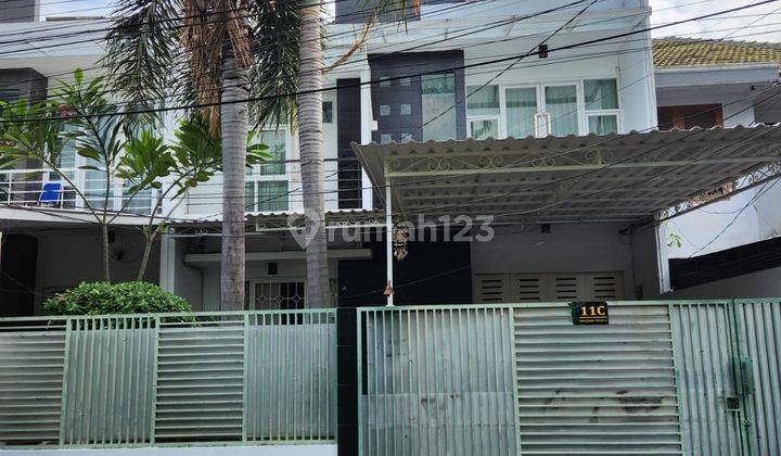 Dijual Cepat Rumah Bagus Pancoran Timur Akses Jalan 2 Mobil 2