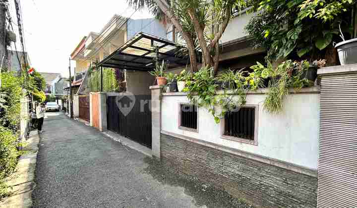 Best Price Rumah Siap Huni Area Tebet Jalan 1 Mobil