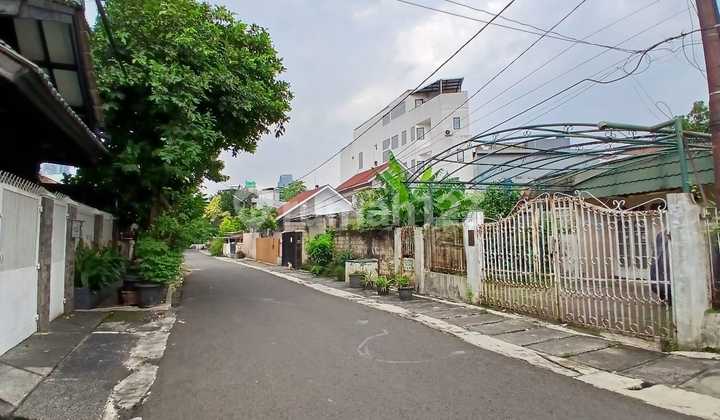 Dijual Cepat !! Rumah Hitung Tanah Bendungan Hilir Akses Jalan 2 Mobil Dijual Cepat !! Rumah Hitung Tanah Bendungan Hilir Akses Jalan 2 Mobil