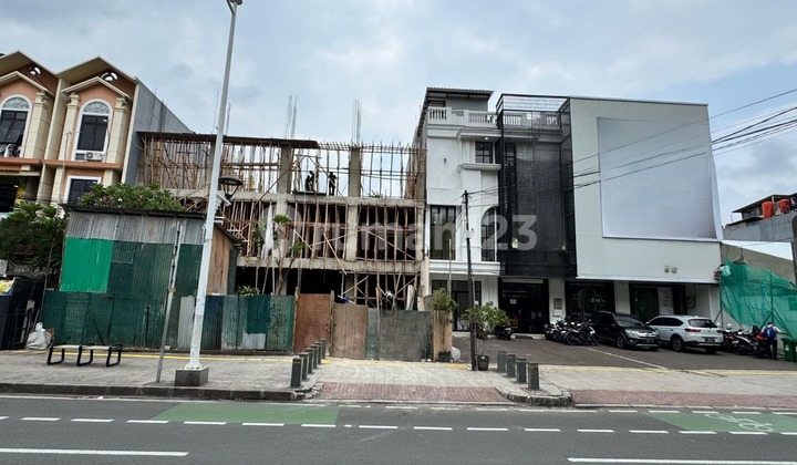 Ruko 3 Lantai Jalan Raya Area Tebet Jakarta Selatan Ruko 3 Lantai Jalan Raya Area Tebet Jakarta Selatan
