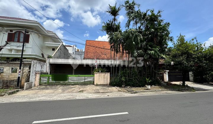 Dijual Cepat ! Rumah Hitung Tanah Gudang Peluru Jalan 2 Mobil 2