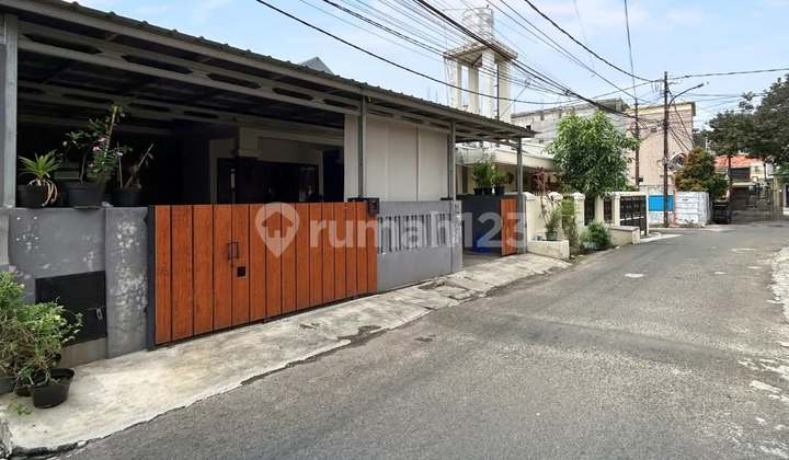 Rumah Modern Minimalis Kebayoran Baru- Cipete Siap Huni Akses Jalan 2 Mobil